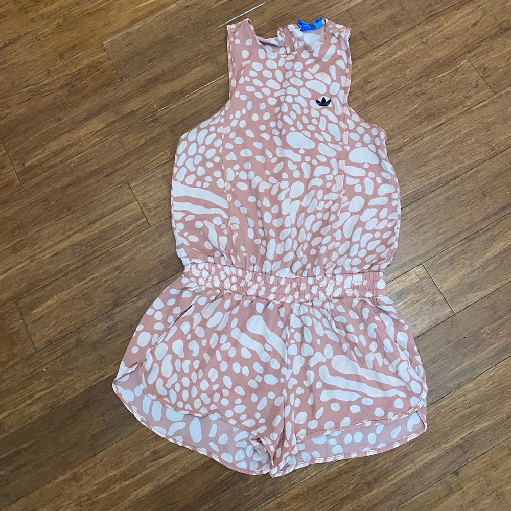 Adidas romper